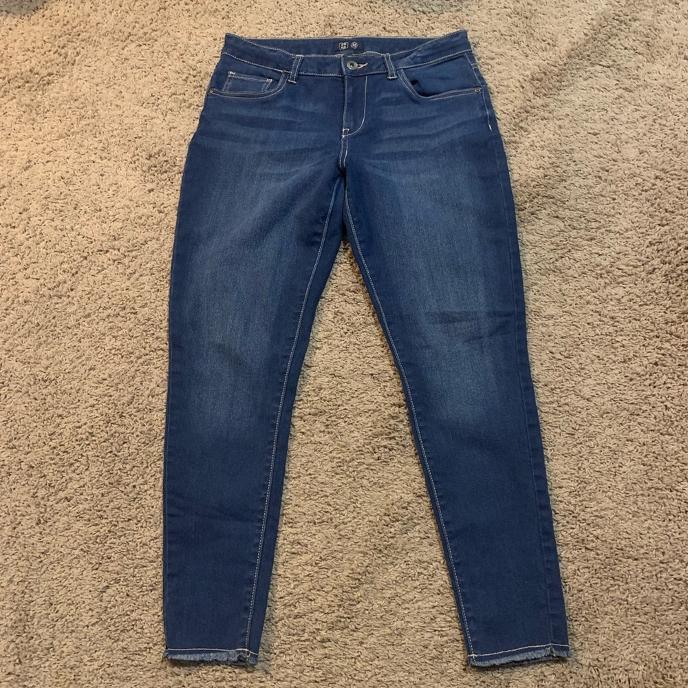 DNMX Skinny Raw Hem Jeans 32